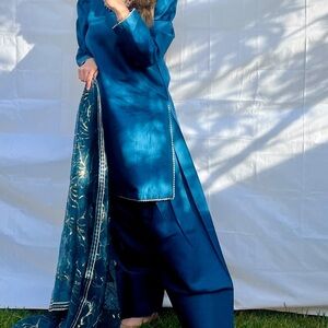 Elegant Blue Traditional Outfit